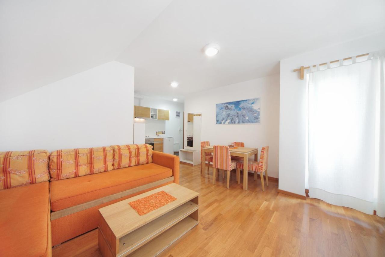 Apartment Bjanka *
